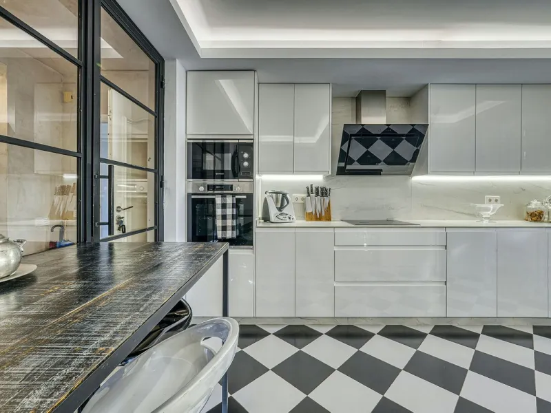 Luxury Penthouse Duplex – Tropical Serenity and Timeless Elegance
