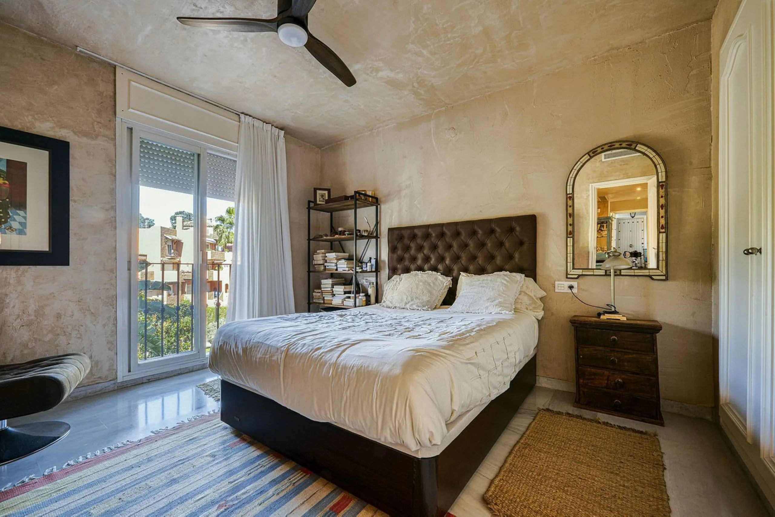 Luxury Penthouse Duplex – Tropical Serenity and Timeless Elegance