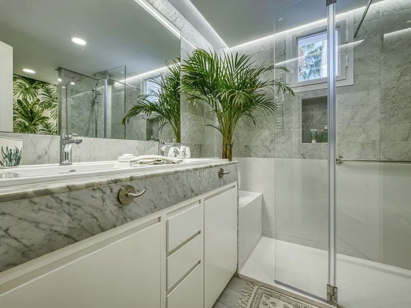 Luxury Penthouse Duplex – Tropical Serenity and Timeless Elegance