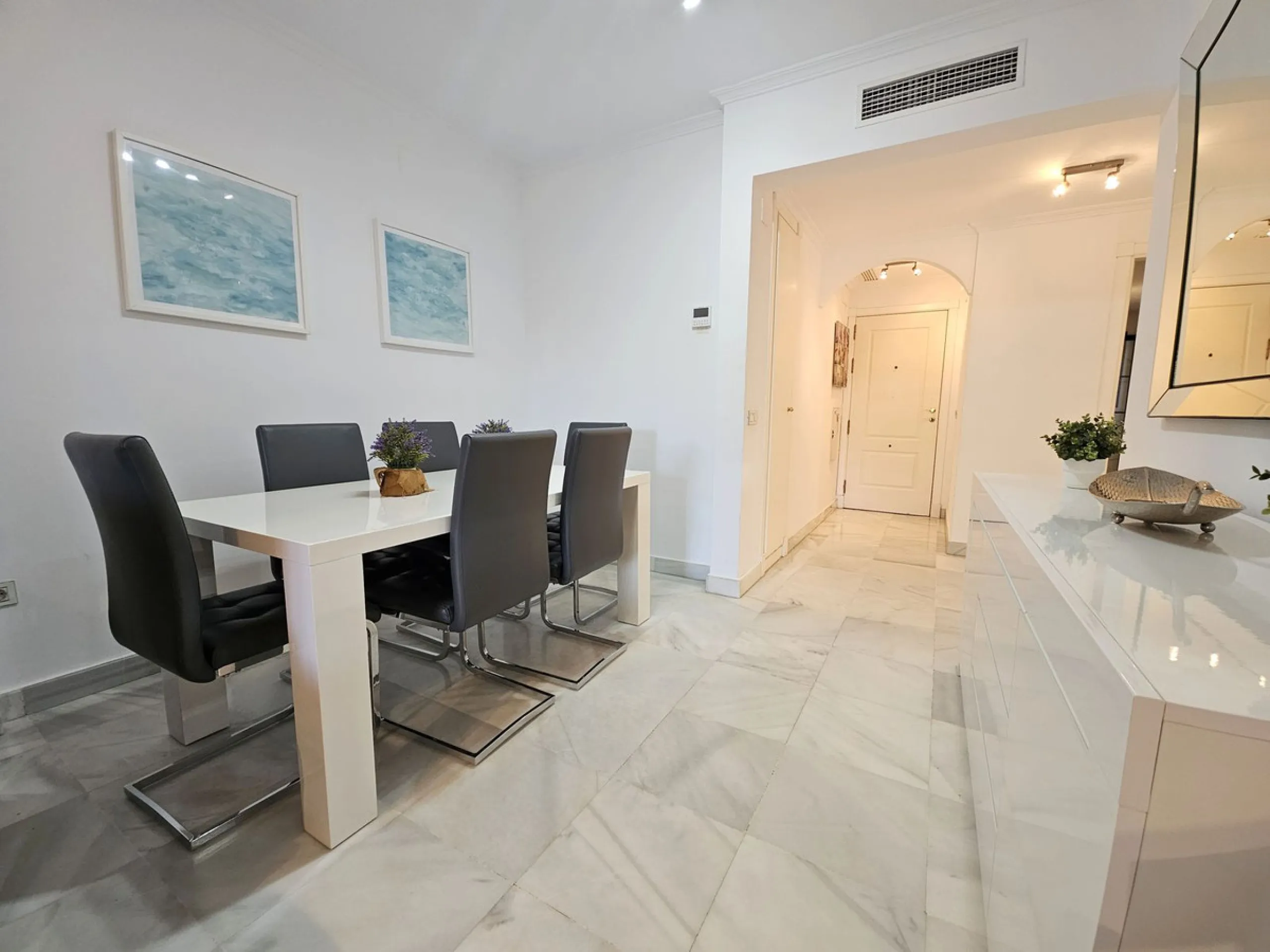 Ground-Floor 3-Bedroom apartment for sale in Hacienda del Sol