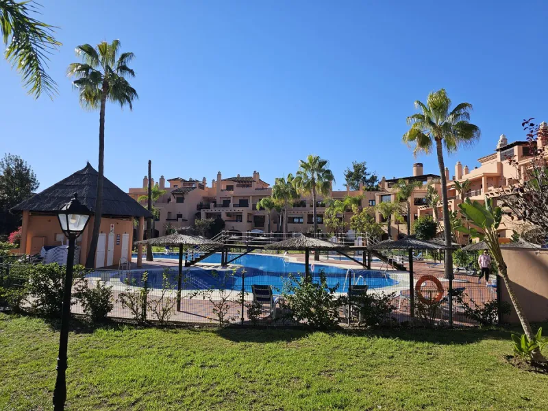 Ground-Floor 3-Bedroom apartment for sale in Hacienda del Sol