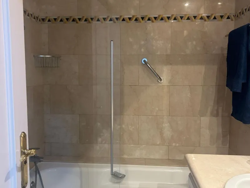 Apartment - Middle Floor Apartment в продаже в Marbella, Málaga. В доме 2 спален и 2 ванных комнат. Площадь дома 126 м²