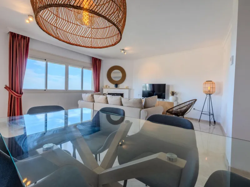 Stunning 3-Bedroom Penthouse with Breathtaking Coastal Views  in El Vicario, La Mairena