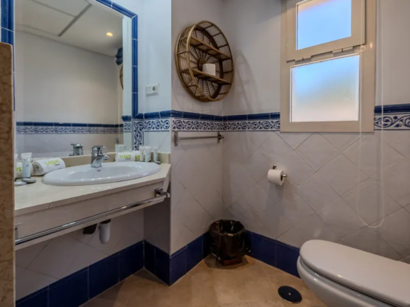 Stunning 3-Bedroom Penthouse with Breathtaking Coastal Views  in El Vicario, La Mairena