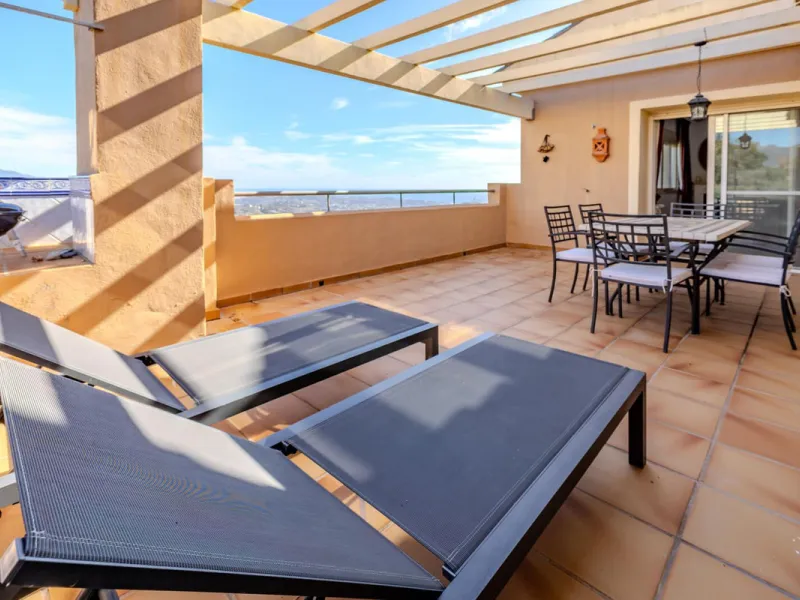 Stunning 3-Bedroom Penthouse with Breathtaking Coastal Views  in El Vicario, La Mairena