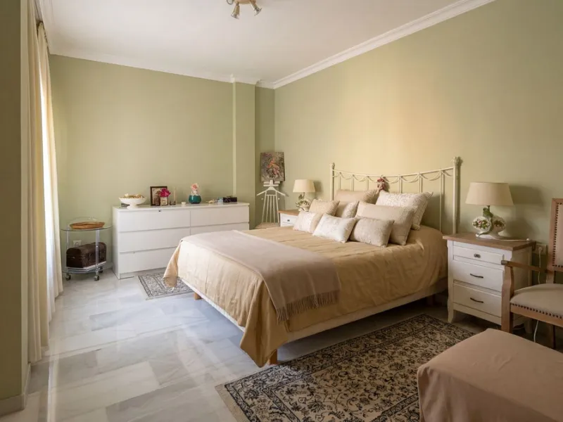 Investment Opportunity: Villa with Unlimited Potential in Elviria