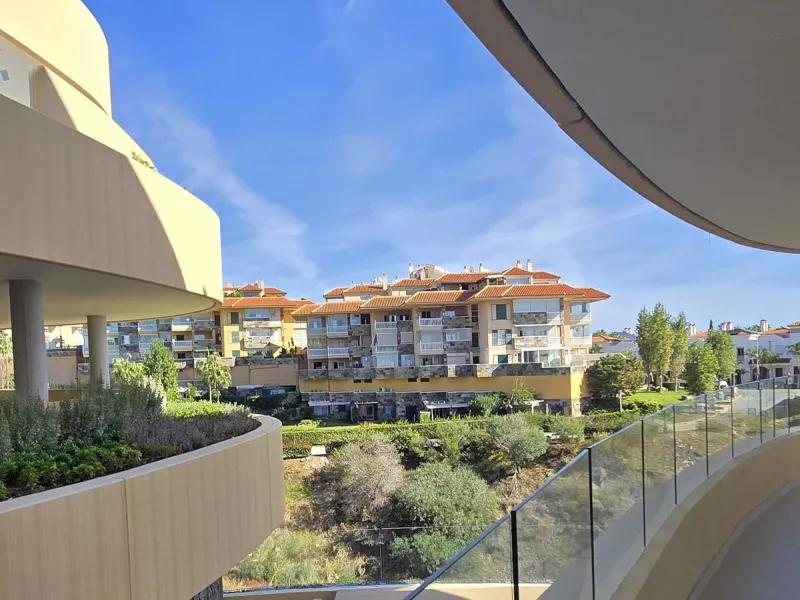 Exclusive Luxury middle floor Apartment with generous covered corner terrace.
