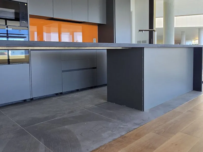 Exclusive Luxury middle floor Apartment with generous covered corner terrace.