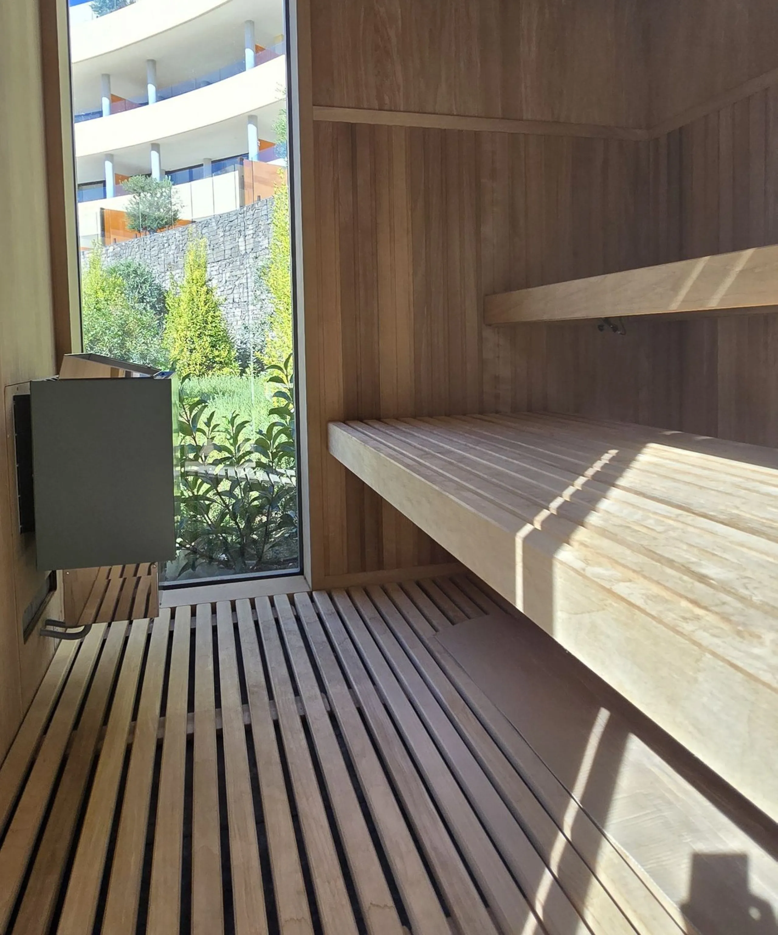Exclusive Luxury middle floor Apartment with generous covered corner terrace.