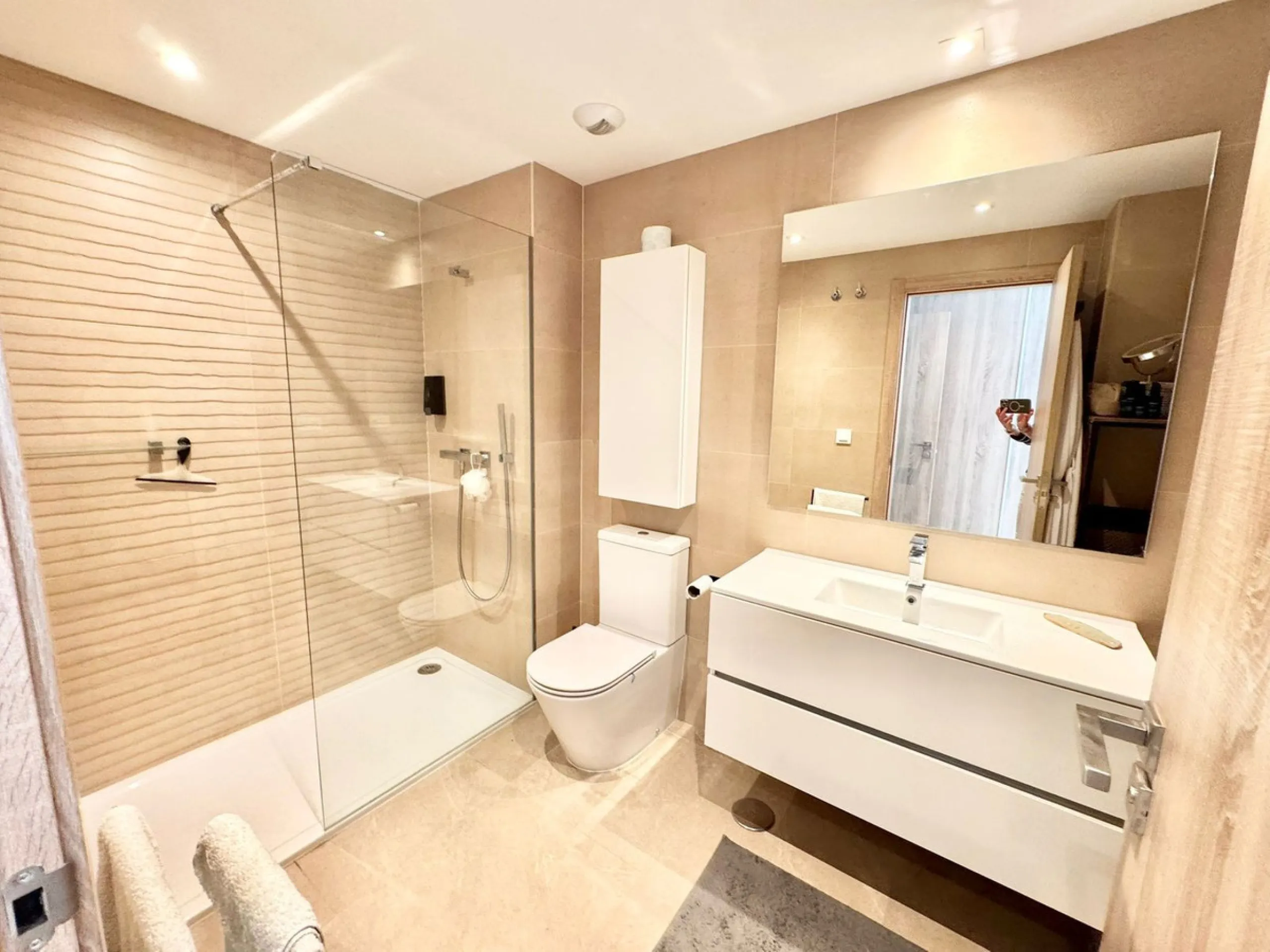 Stunning 3-Bedroom, 2-Bathroom Flat on La Cala Golf