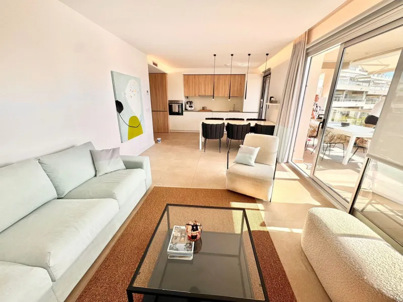 Stunning 3-Bedroom, 2-Bathroom Flat on La Cala Golf