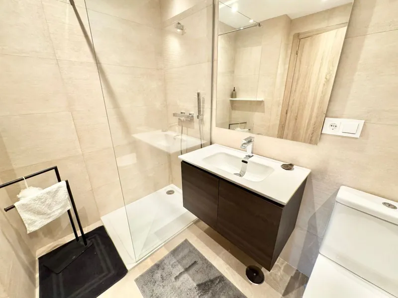Stunning 3-Bedroom, 2-Bathroom Flat on La Cala Golf