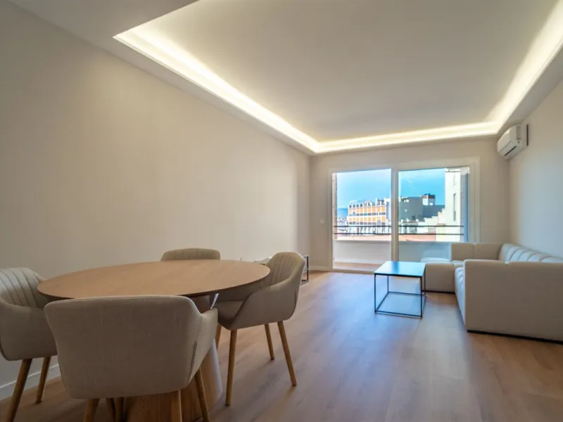 Apartment - Middle Floor Apartment в продаже в Málaga, Málaga. В доме 3 спален и 2 ванных комнат. Площадь дома 140 м²