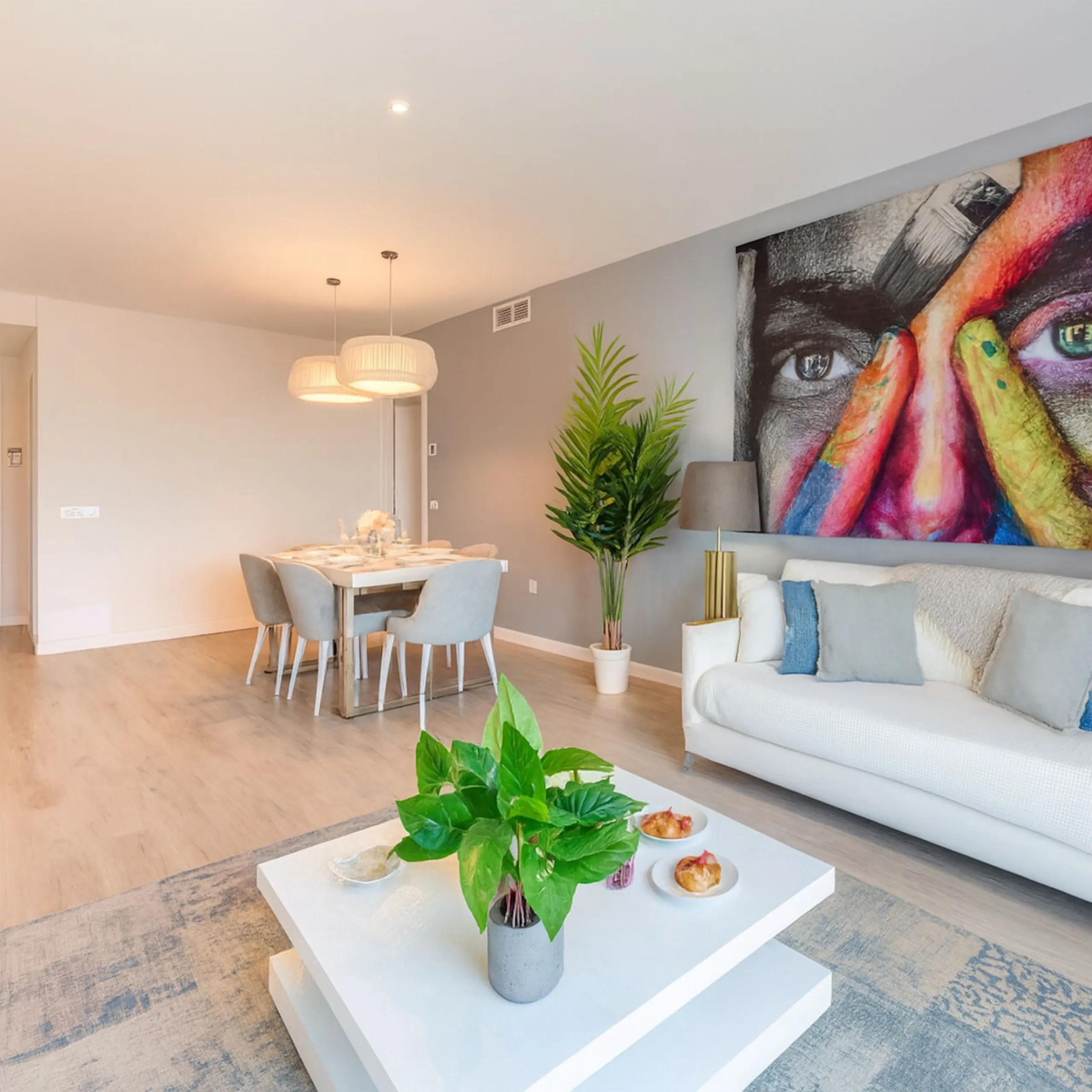 High Floor apartment with Sea Views & Rental License – Nueva Andalucía, Marbella