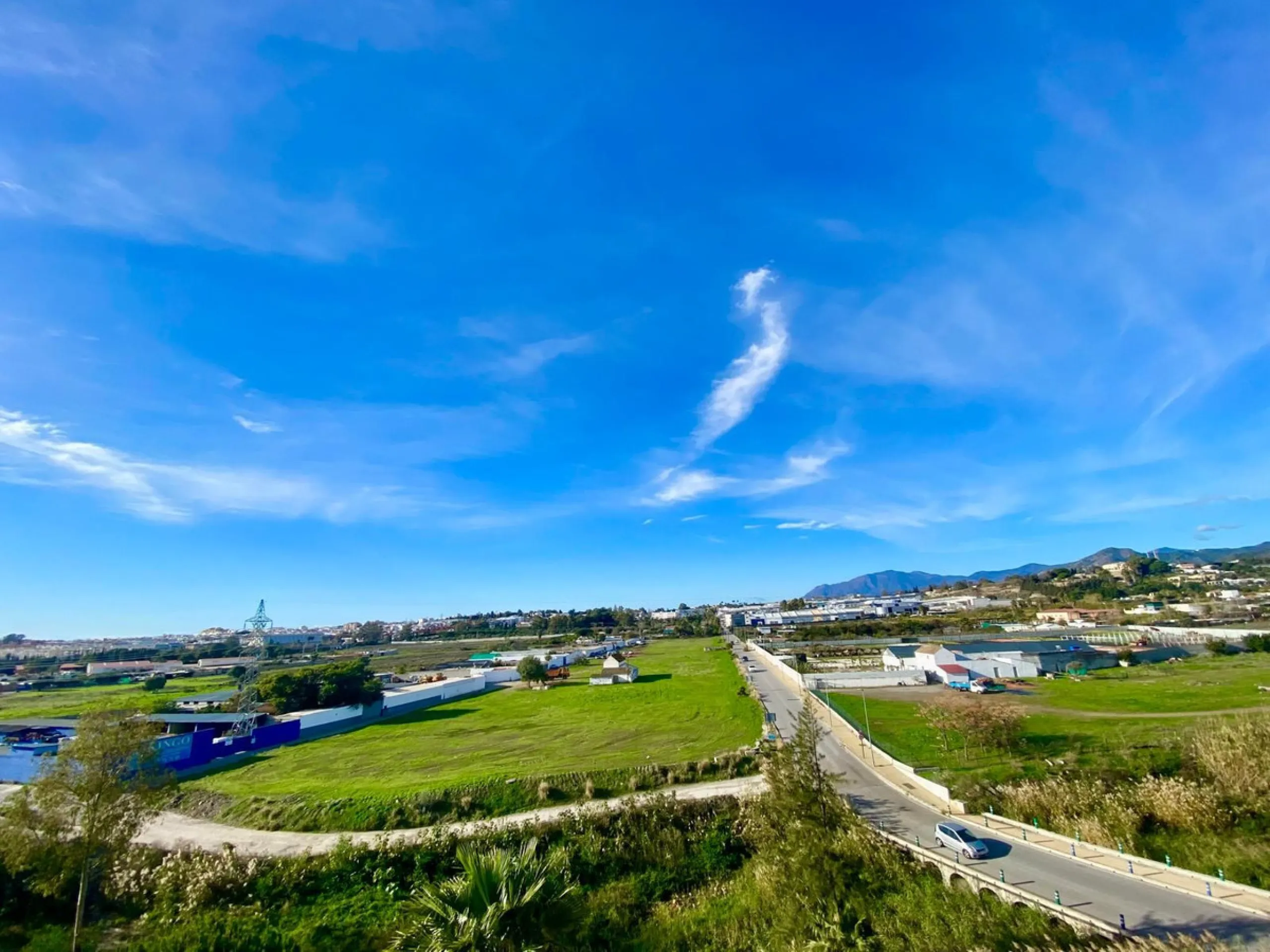 High Floor apartment with Sea Views & Rental License – Nueva Andalucía, Marbella