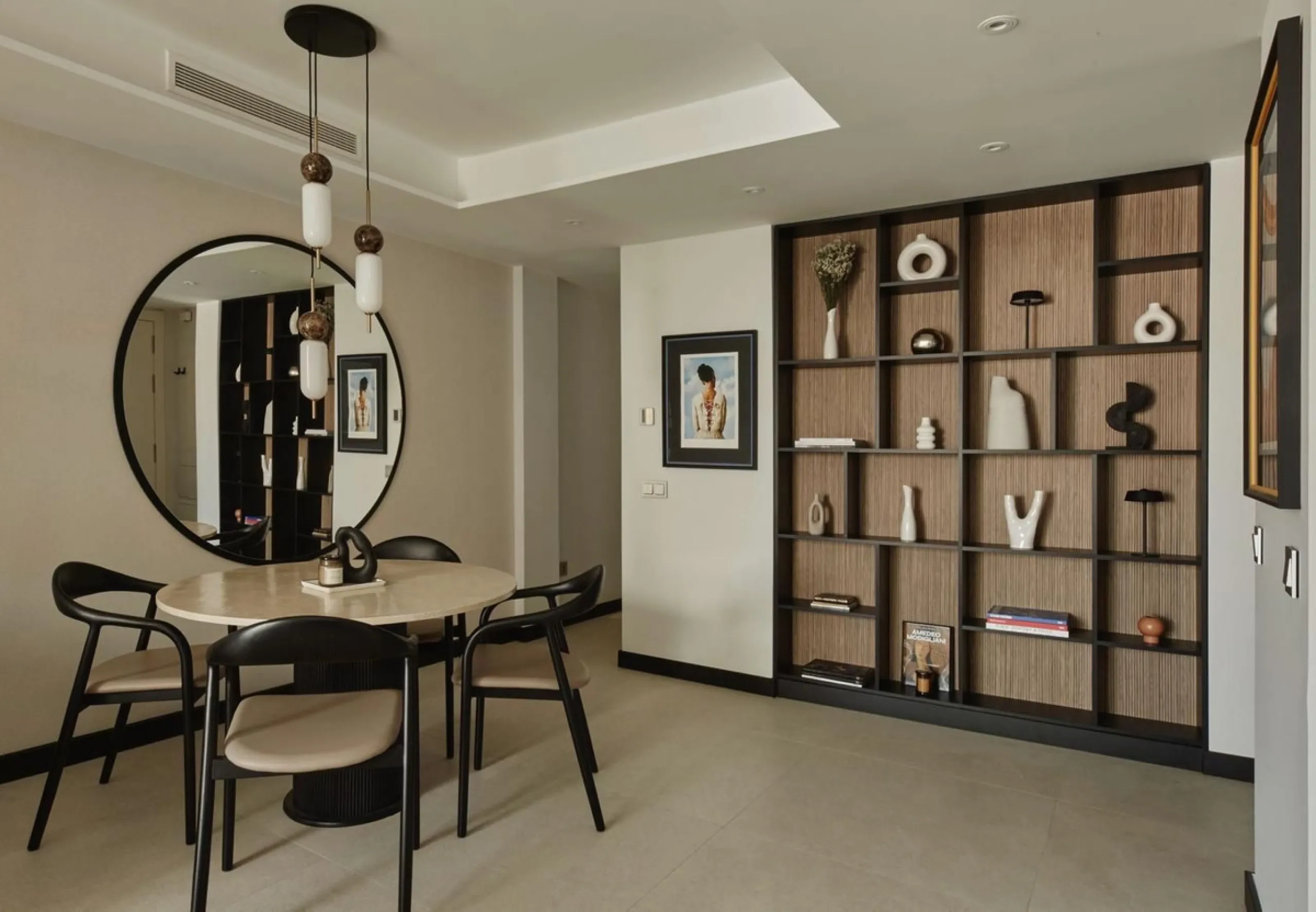 Apartment - Middle Floor Apartment в продаже в Marbella, Málaga. В доме 2 спален и 2 ванных комнат. Площадь дома 100 м²