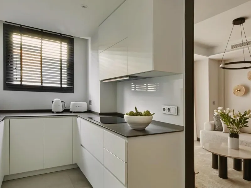 Apartment - Middle Floor Apartment в продаже в Marbella, Málaga. В доме 2 спален и 2 ванных комнат. Площадь дома 100 м²