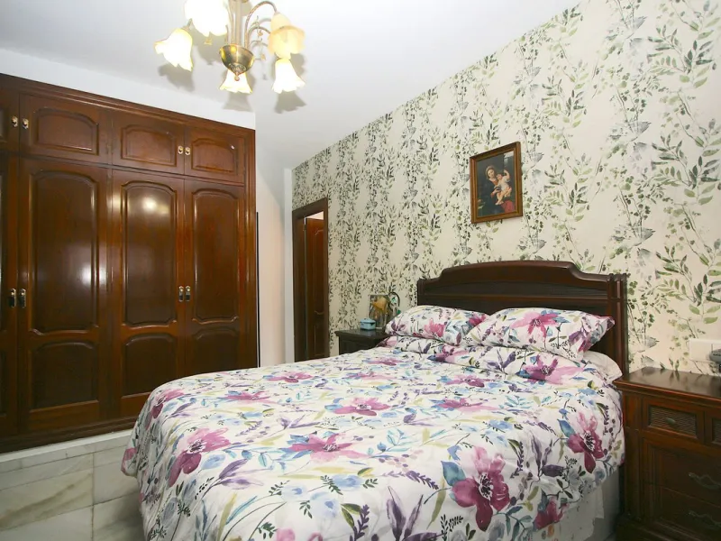 Puebla Lucía is located in the heart of Fuengirola, a beautiful residential community, a unique enclave that combines comfort, beauty, and quality of life. The complex stands out for its spacious and beautiful communal gardens, meticulously maintained yea