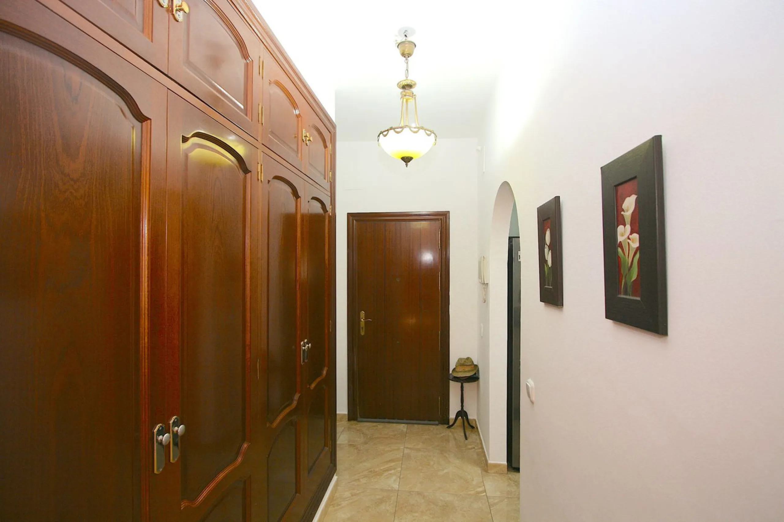 Puebla Lucía is located in the heart of Fuengirola, a beautiful residential community, a unique enclave that combines comfort, beauty, and quality of life. The complex stands out for its spacious and beautiful communal gardens, meticulously maintained yea