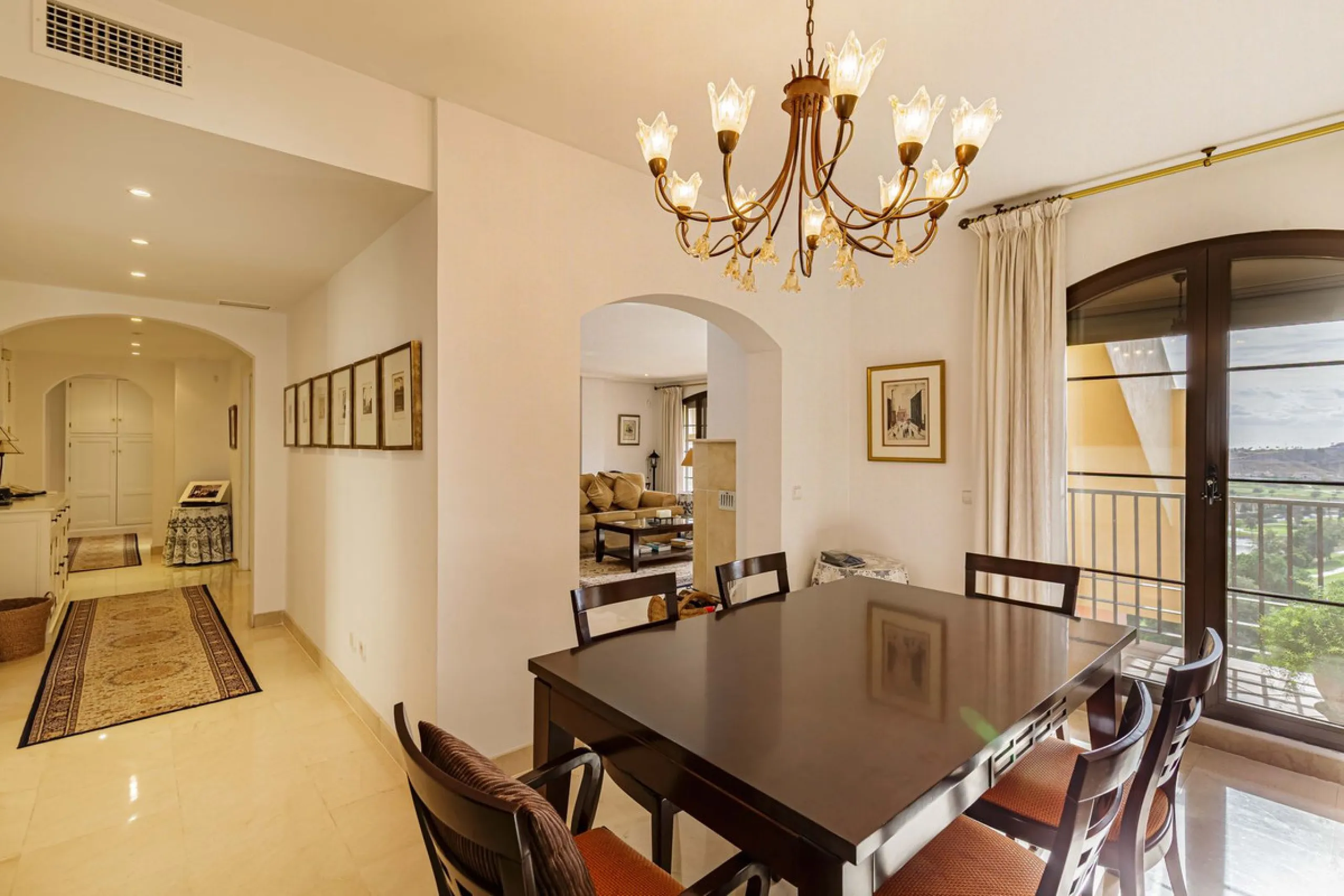 A rare chance to buy into the Marbella lifestyle with this purpose built double penthouse frontline to the Los Arqueros golf. This penthouse benefits from maybe the best position in Los Arqueros and offers amazing inside and outside space with ample terra