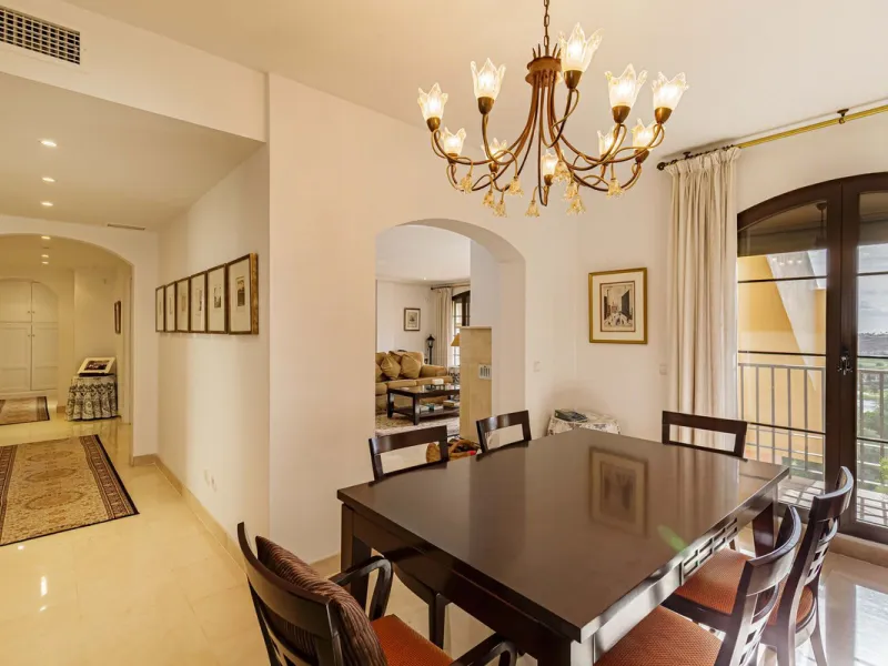 A rare chance to buy into the Marbella lifestyle with this purpose built double penthouse frontline to the Los Arqueros golf. This penthouse benefits from maybe the best position in Los Arqueros and offers amazing inside and outside space with ample terra