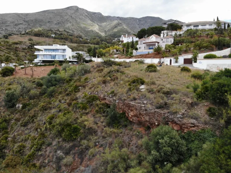 Plot - Residential Plot в продаже в Mijas, Málaga. Площадь участка 1550 м²