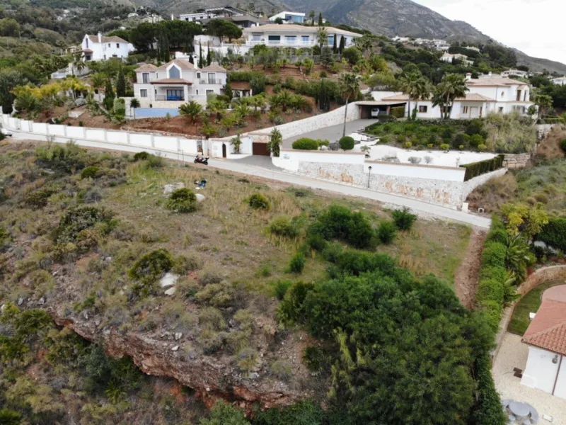 Plot - Residential Plot в продаже в Mijas, Málaga. Площадь участка 1550 м²