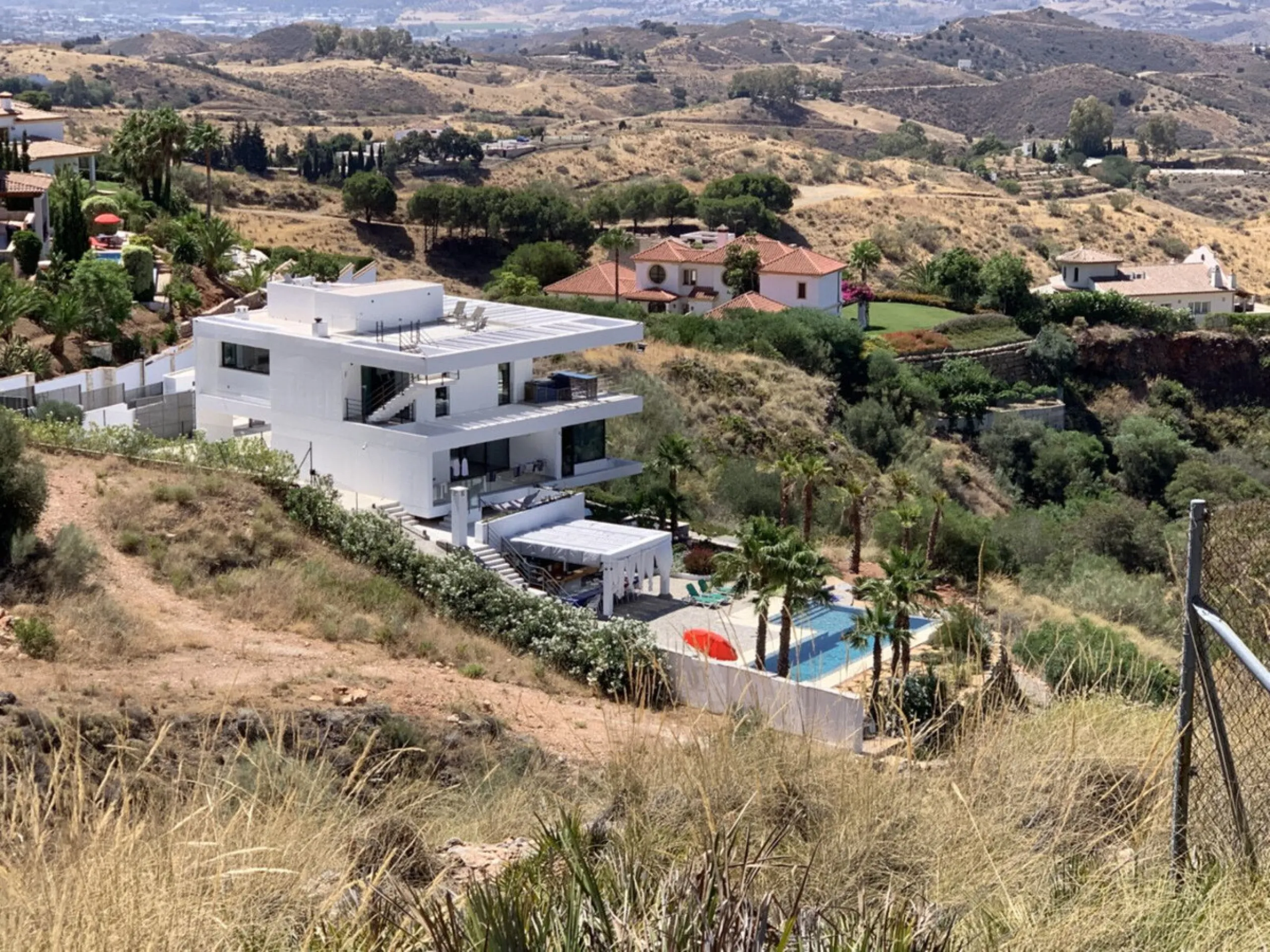 Plot - Residential Plot в продаже в Mijas, Málaga. Площадь участка 1550 м²