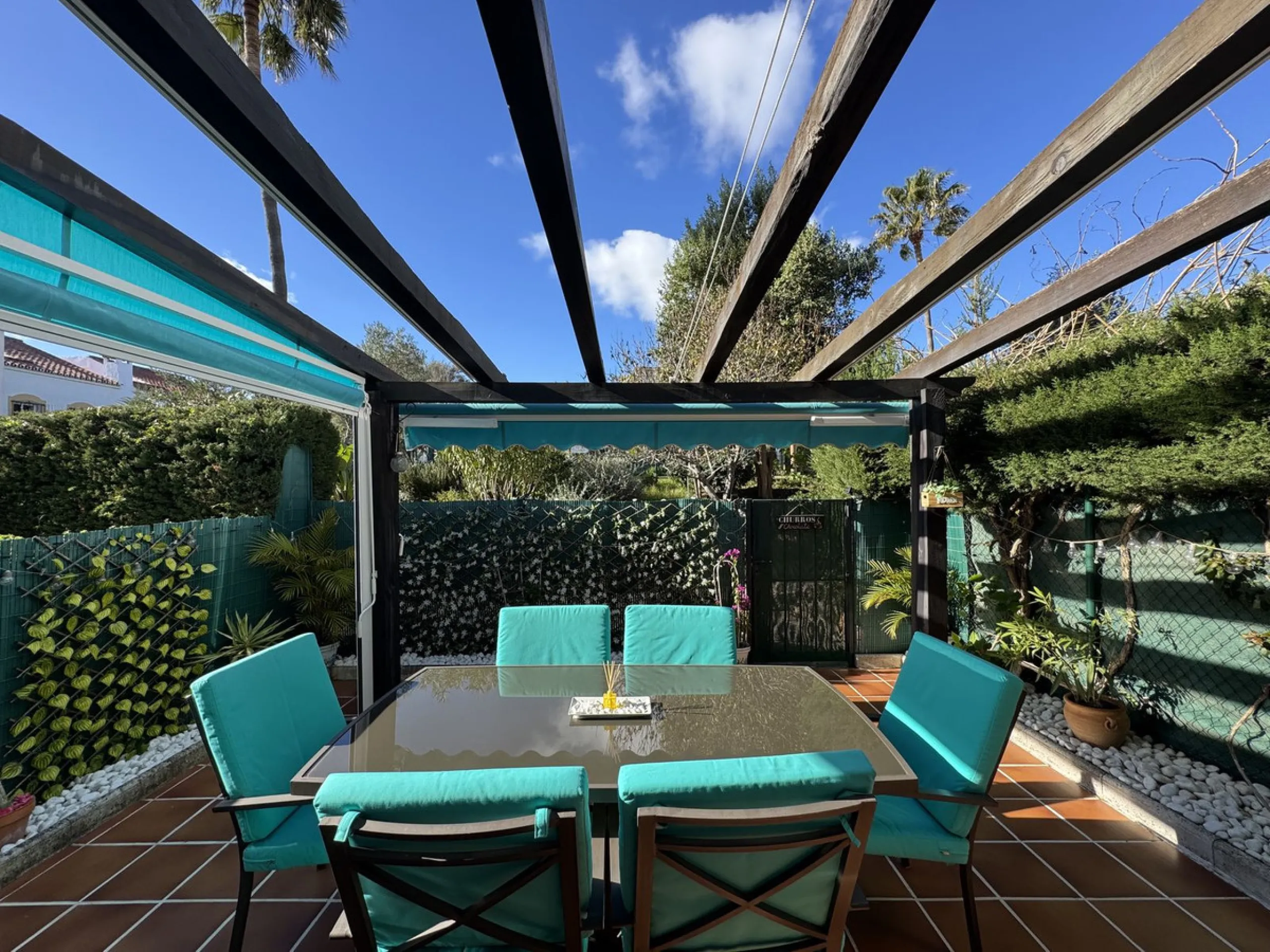 Elegant 3-Bedroom Townhouse in the Sought-After Marina de Casares.