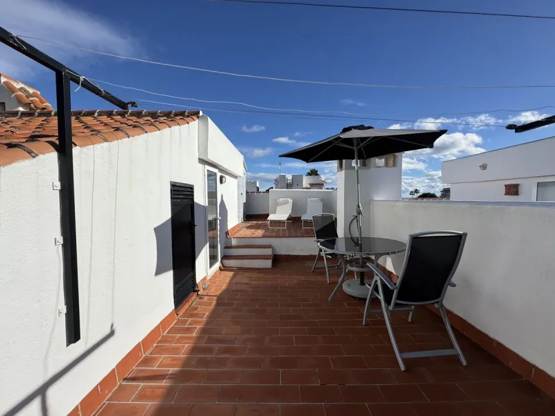 Elegant 3-Bedroom Townhouse in the Sought-After Marina de Casares.