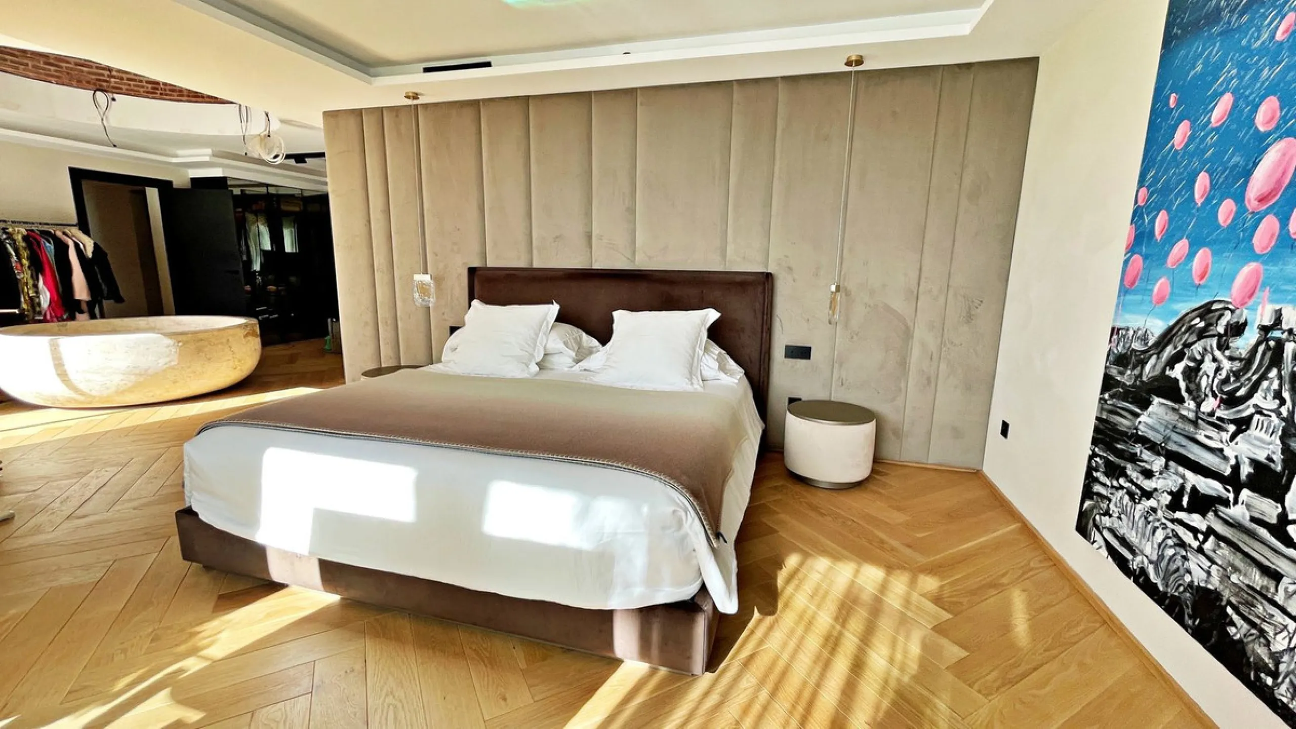 House - Detached Villa в продаже в Benahavís, Málaga. В доме 5 спален и 5 ванных комнат. Площадь дома 639 м². Площадь участка 3000 м²