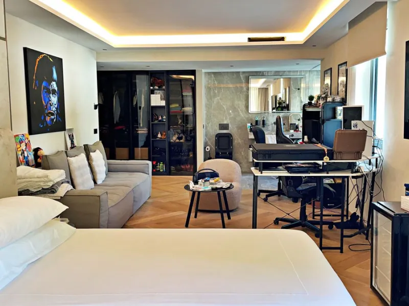 House - Detached Villa в продаже в Benahavís, Málaga. В доме 5 спален и 5 ванных комнат. Площадь дома 639 м². Площадь участка 3000 м²
