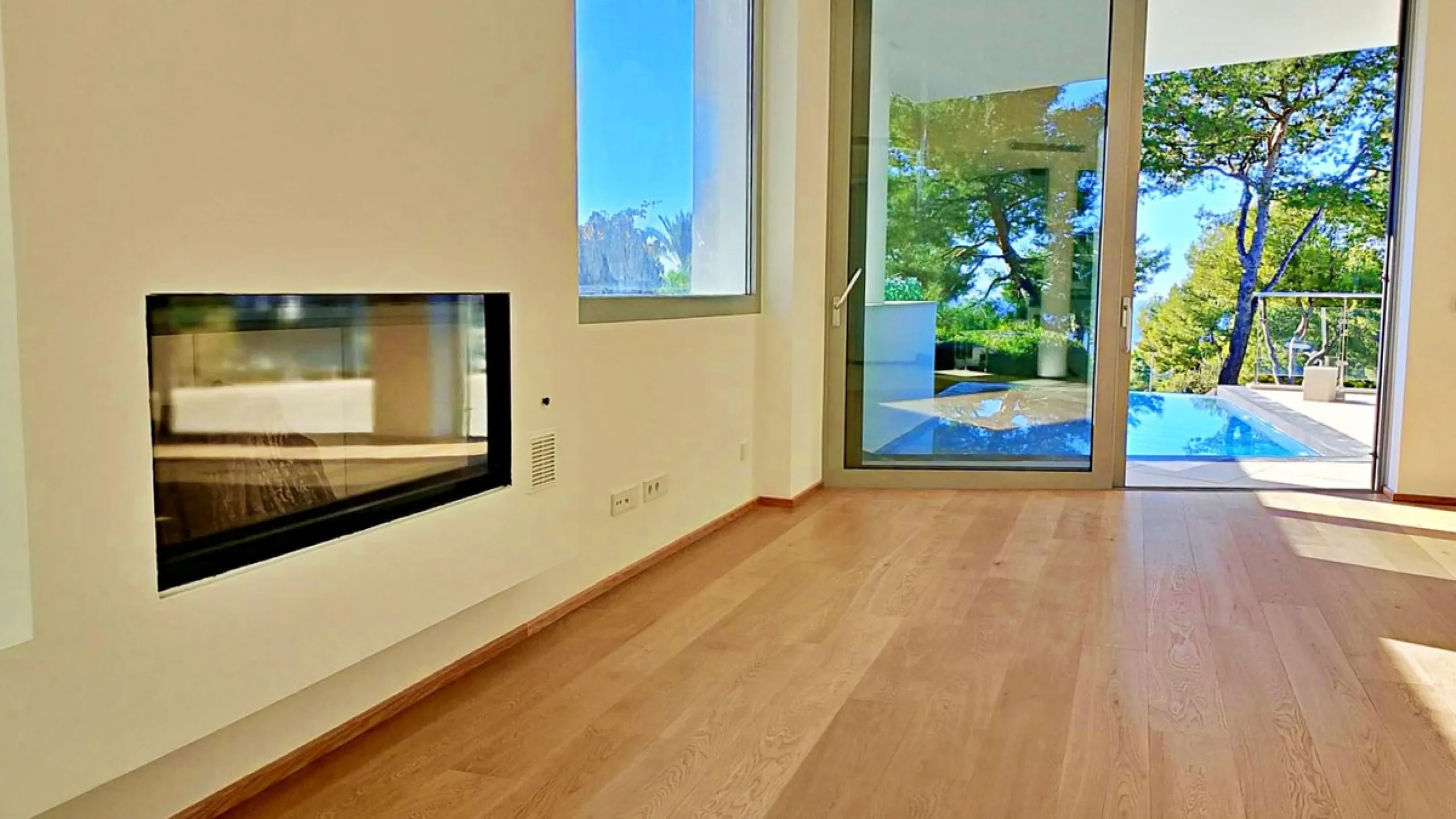 Elegant Corner Villa in Meisho Hills, Sierra Blanca, Marbella.