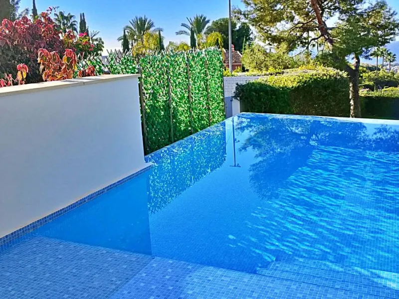Elegant Corner Villa in Meisho Hills, Sierra Blanca, Marbella.