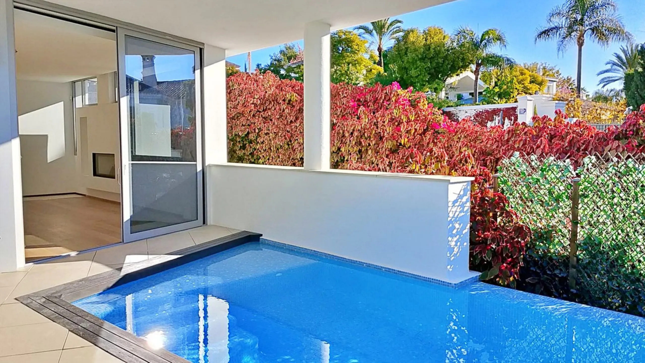 Elegant Corner Villa in Meisho Hills, Sierra Blanca, Marbella.
