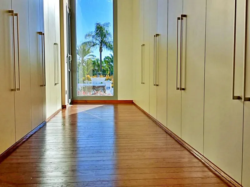 Elegant Corner Villa in Meisho Hills, Sierra Blanca, Marbella.