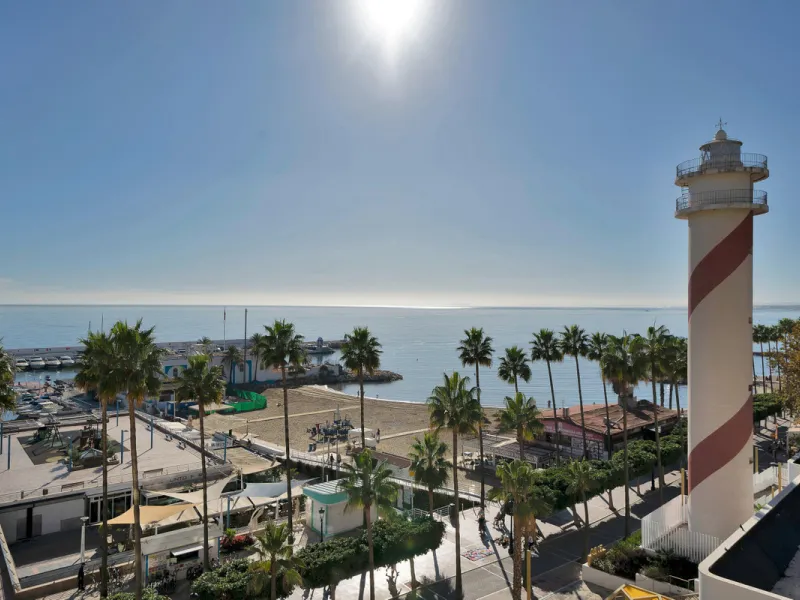 Renovated apartment with stunning sea views on the beachfront.