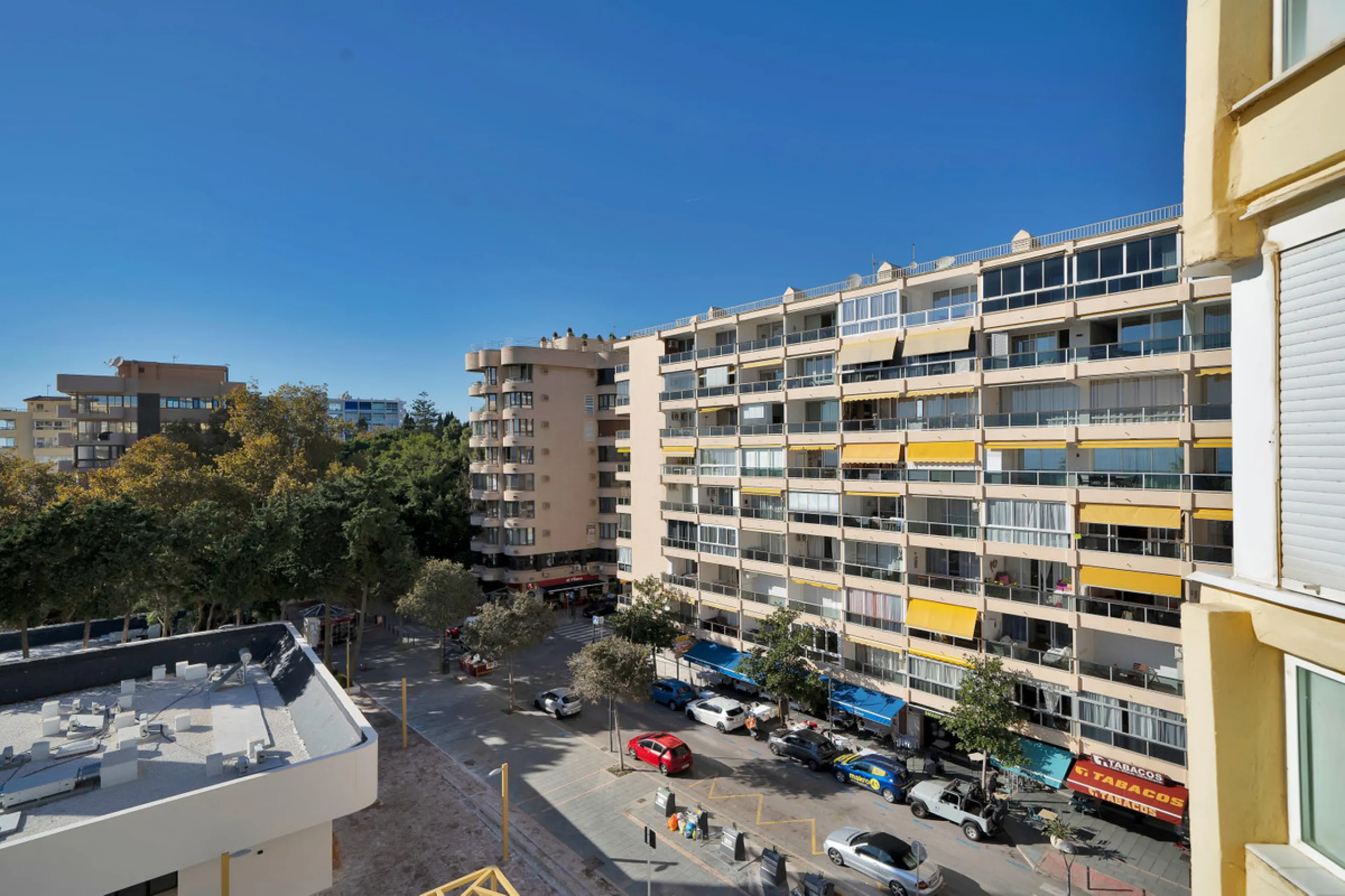 Renovated apartment with stunning sea views on the beachfront.