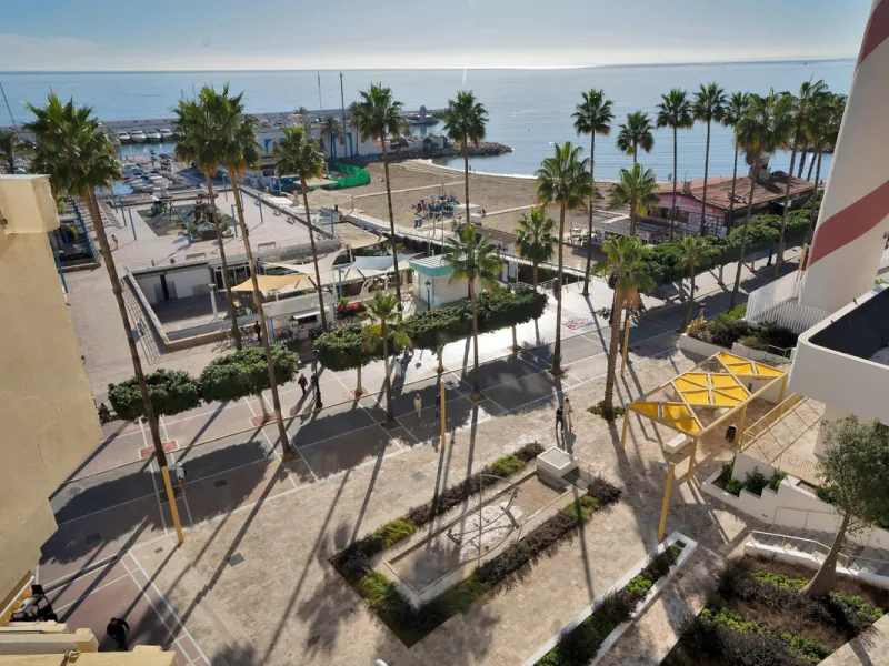Renovated apartment with stunning sea views on the beachfront.