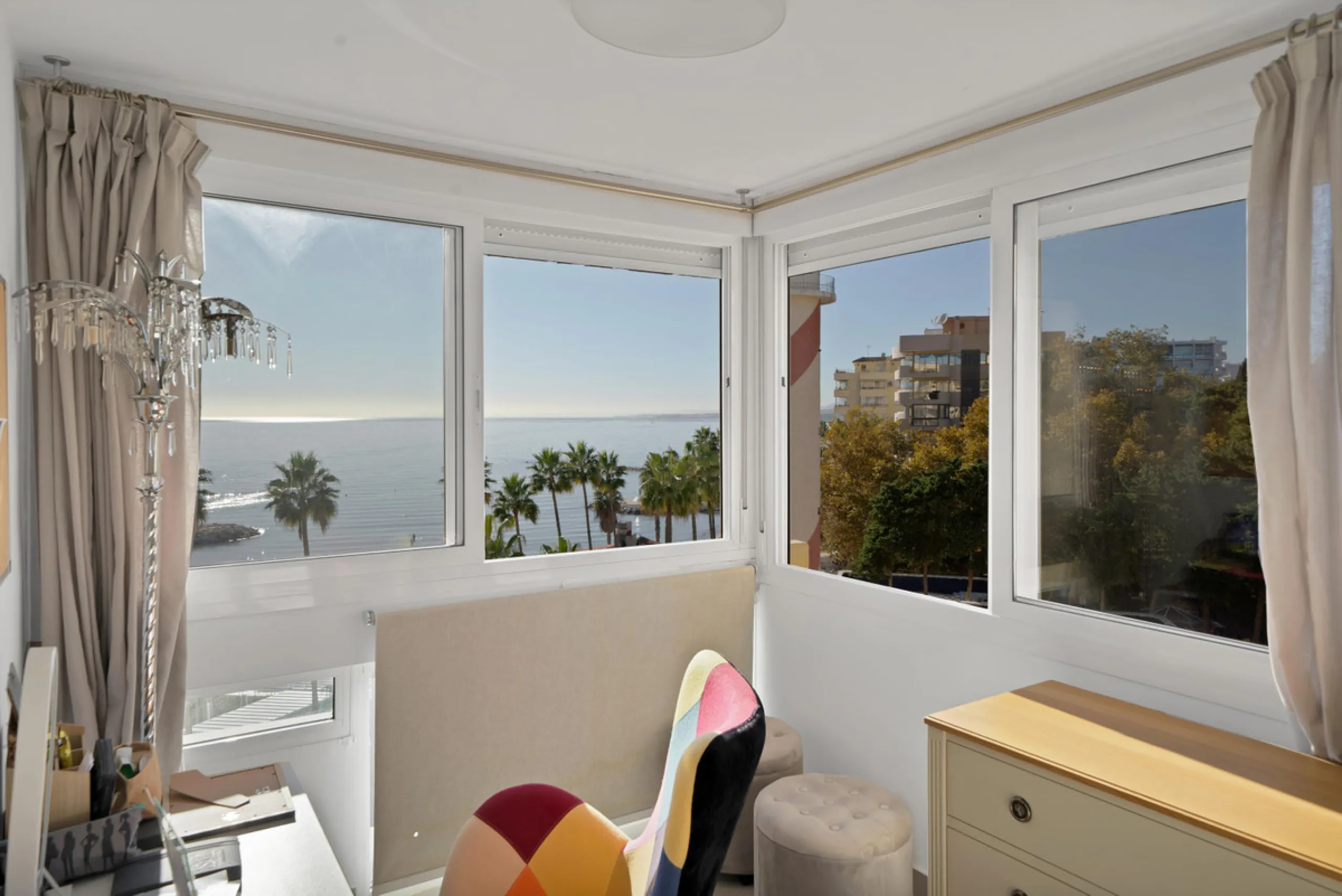 Renovated apartment with stunning sea views on the beachfront.