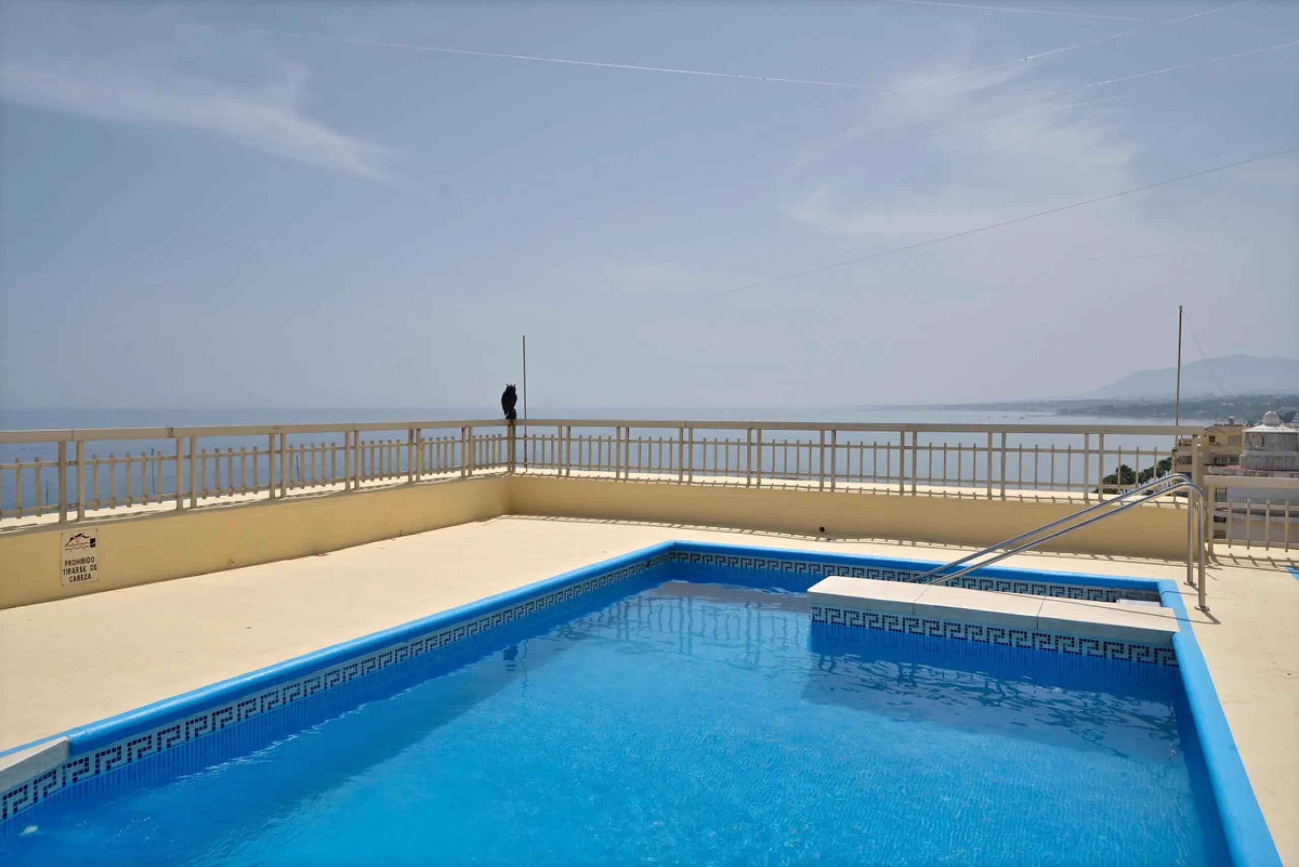 Renovated apartment with stunning sea views on the beachfront.