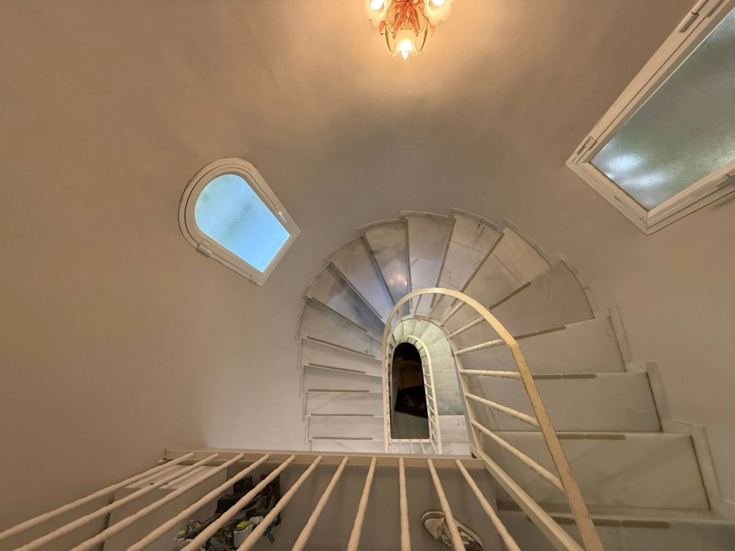 Investment Opportunity: Villa with Unlimited Potential in Elviria