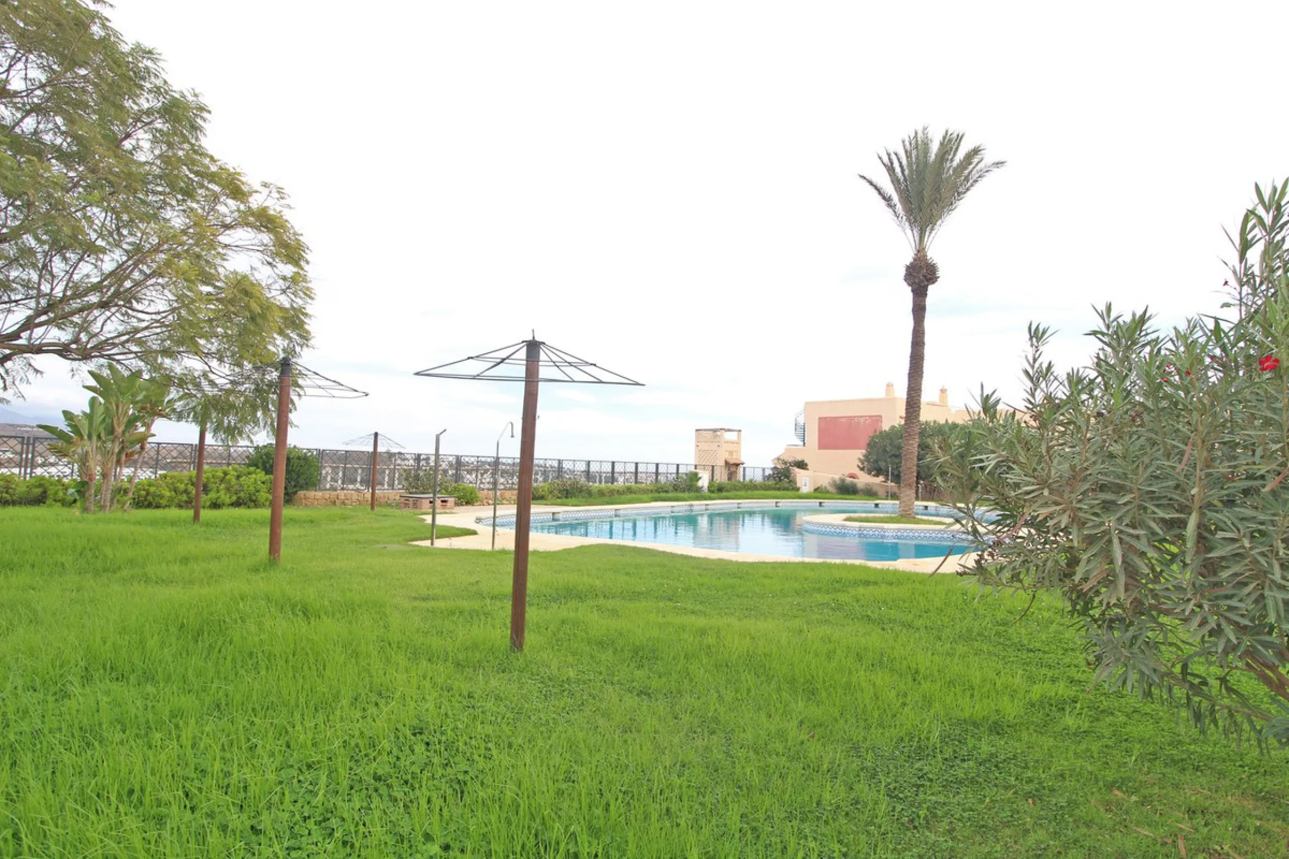 House - Townhouse в продаже в Mijas, Málaga. В доме 4 спален и 3 ванных комнат. Площадь дома 214 м²