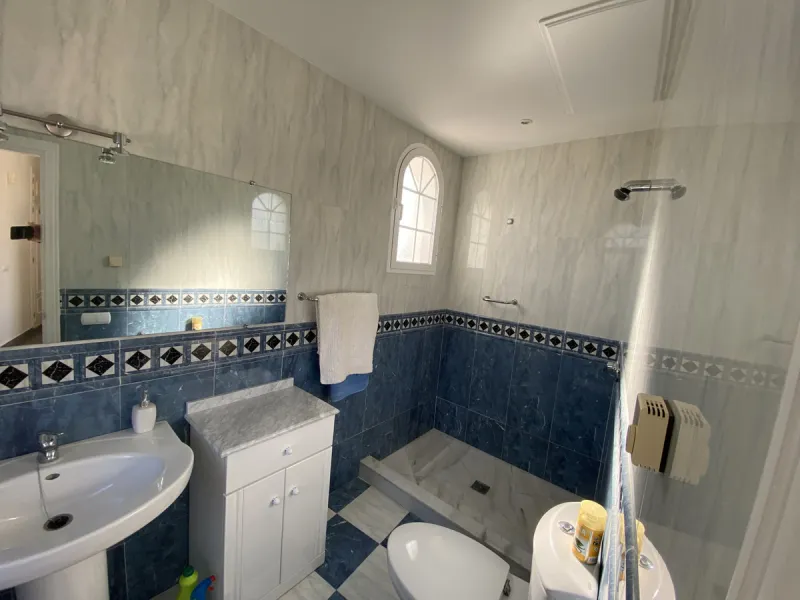 In my opinion the most impressive, front line golf villa with the most stuning views.  Situated on the popular Mijas Golf Urbanisation.  This is a fantastic location for golf enthusiasts and families alike with bars, restaurants and two 18 hole courses (L