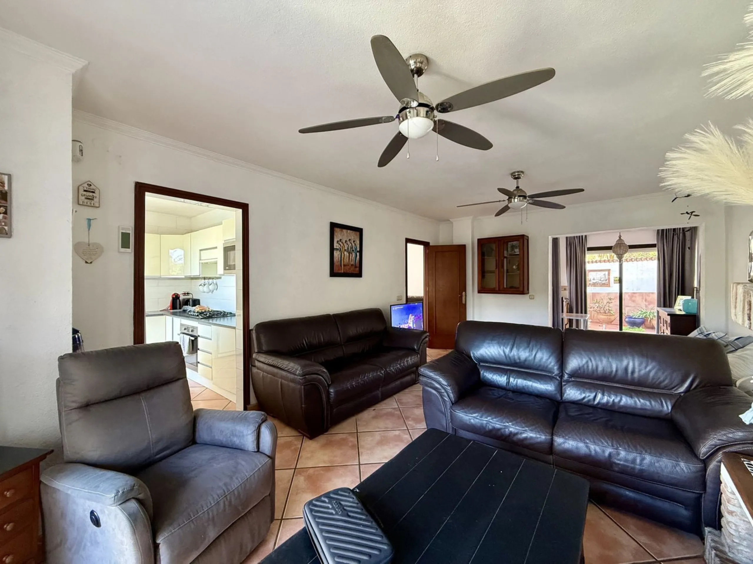 House - Semi-Detached House в продаже в Mijas, Málaga. В доме 3 спален и 2 ванных комнат. Площадь дома 133 м². Площадь участка 215 м²