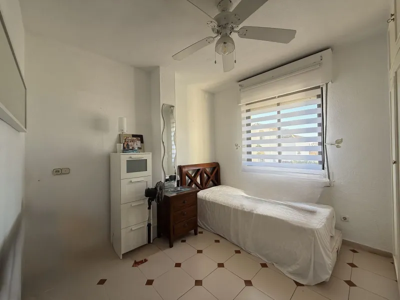 House - Semi-Detached House в продаже в Mijas, Málaga. В доме 3 спален и 2 ванных комнат. Площадь дома 133 м². Площадь участка 215 м²