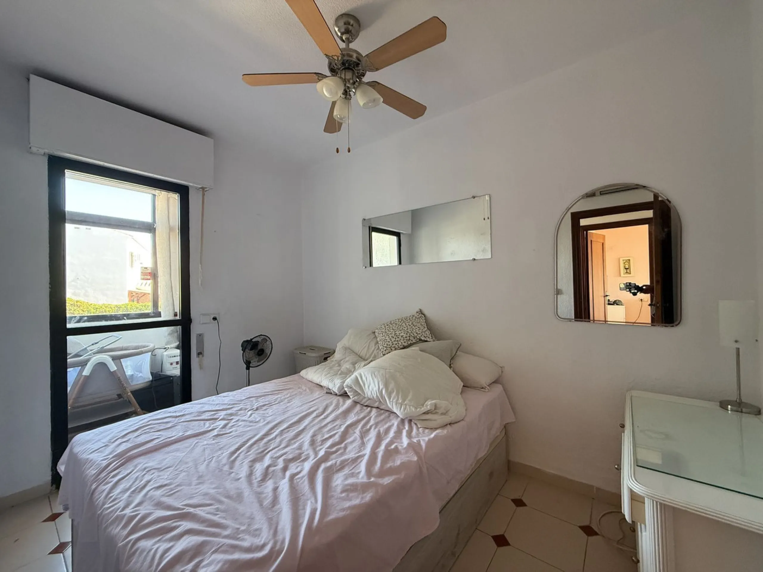 House - Semi-Detached House в продаже в Mijas, Málaga. В доме 3 спален и 2 ванных комнат. Площадь дома 133 м². Площадь участка 215 м²