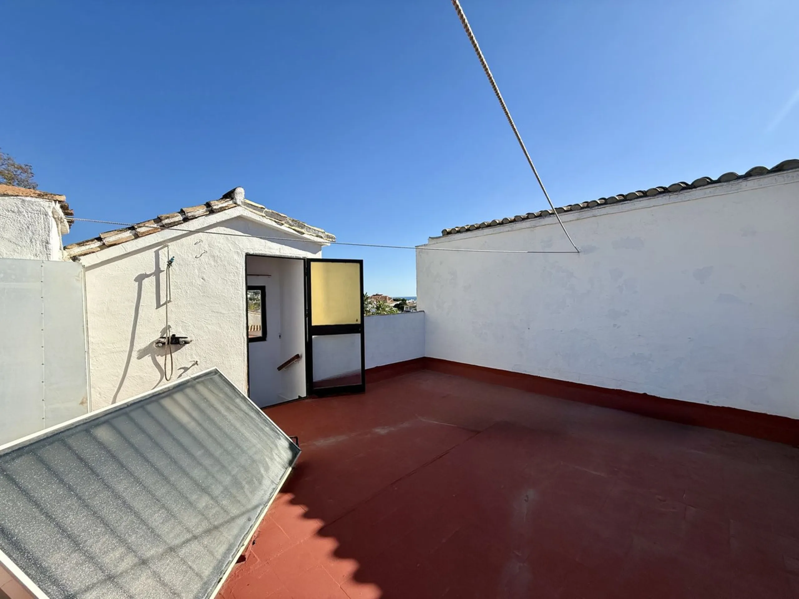 House - Semi-Detached House в продаже в Mijas, Málaga. В доме 3 спален и 2 ванных комнат. Площадь дома 133 м². Площадь участка 215 м²