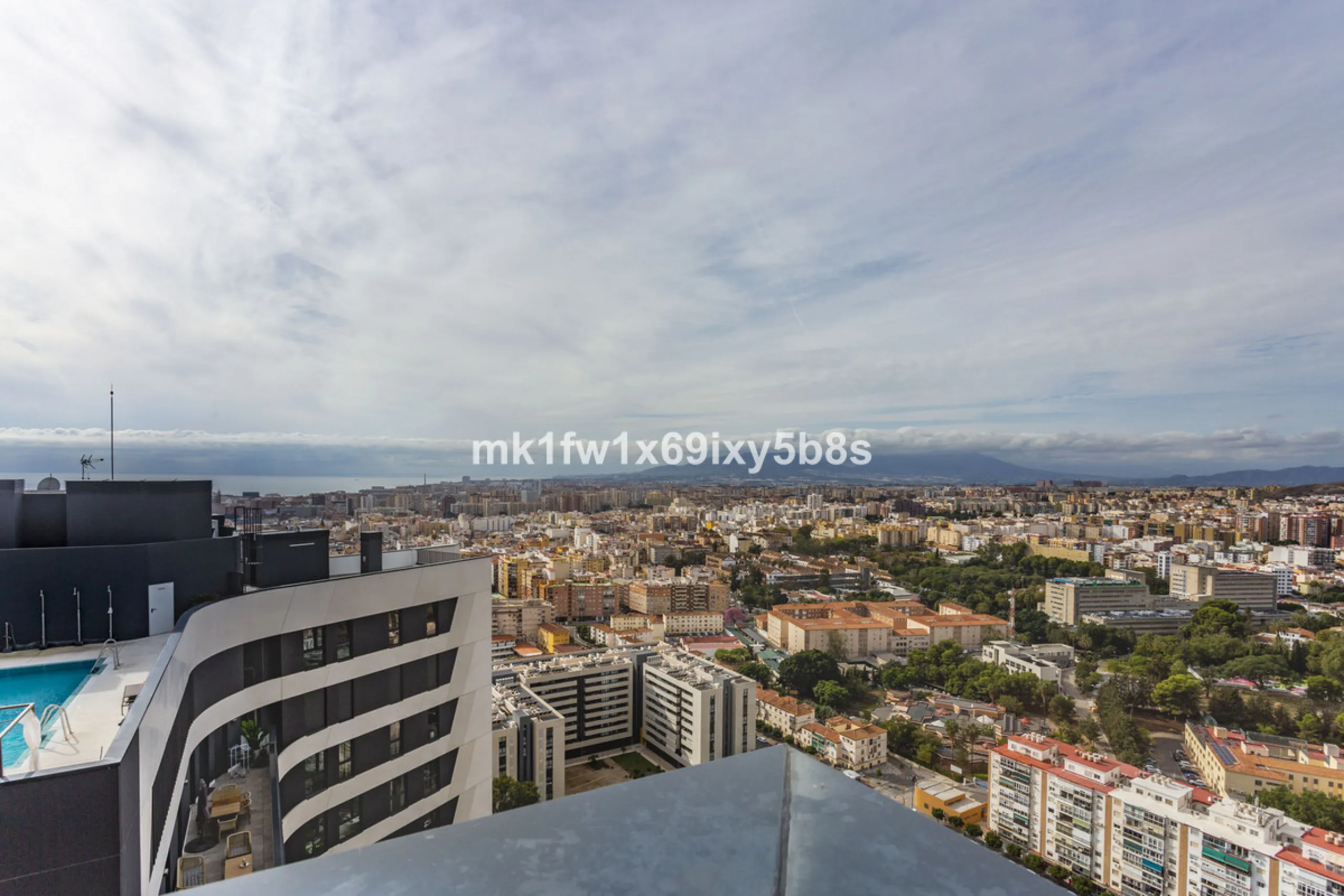 Exclusive apartment in AQ Urban Sky – Torres de Martiricos (Malaga)