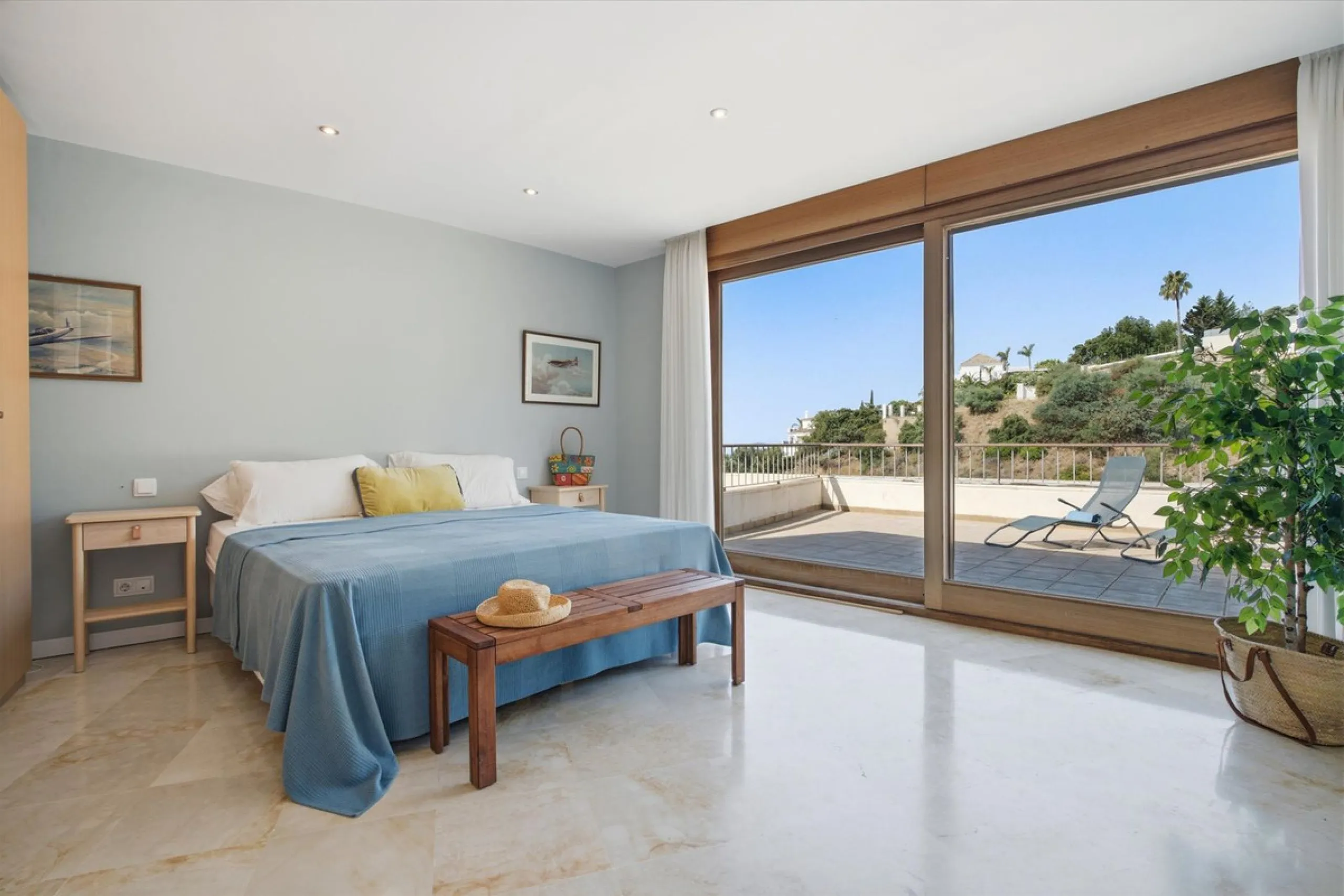 Penthouse with sea and coastal views, Las Lomas de los Monteros, Marbella